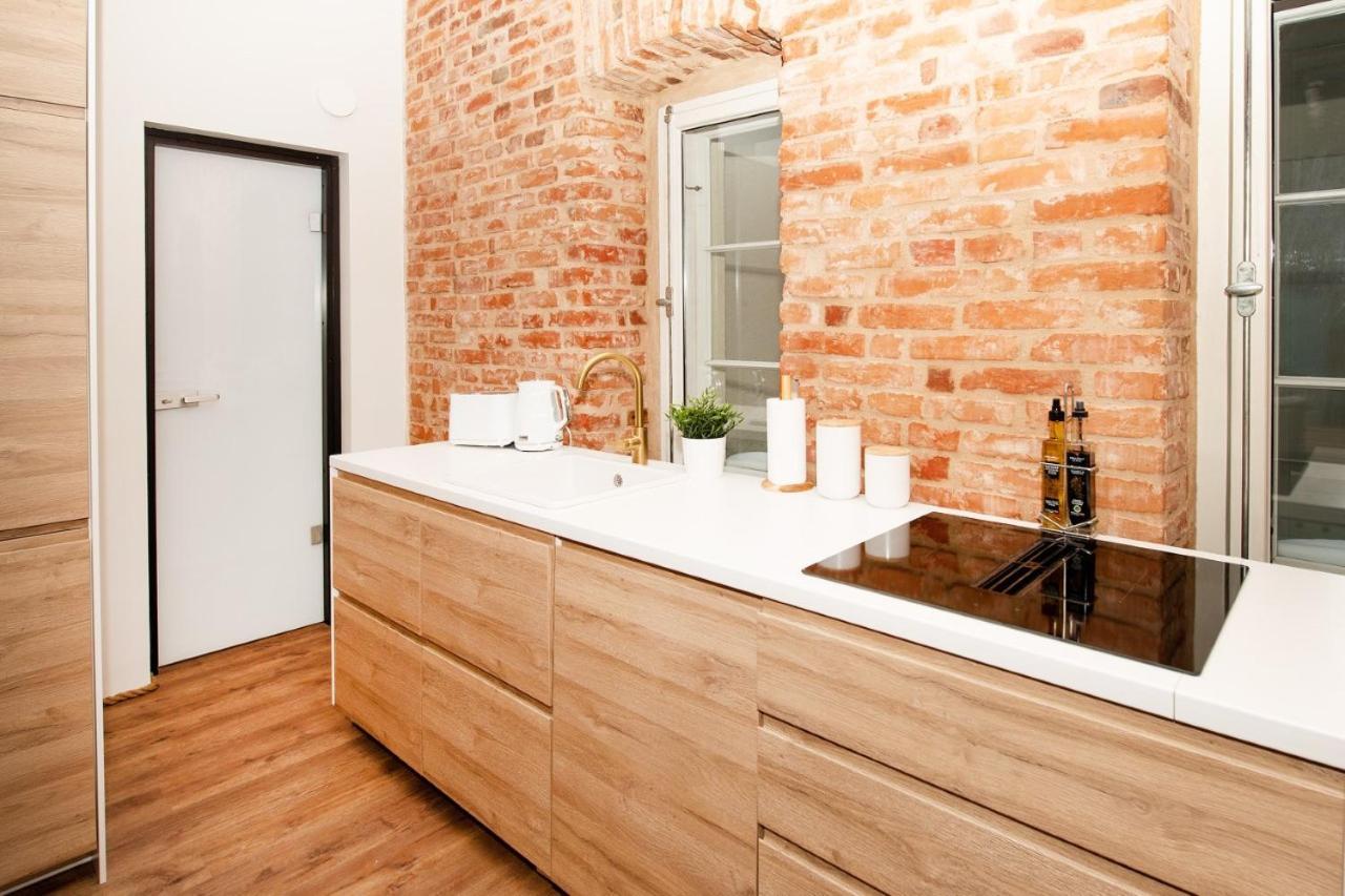 Old Town Luxury Apartment With Sauna Tartu Exterior foto